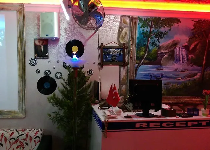 Couette-café Parliament *