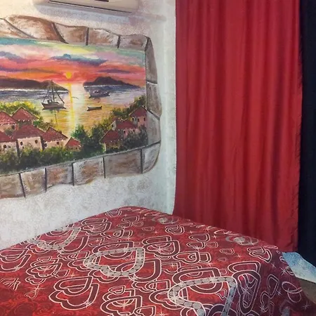 Bed & Breakfast Parliament *